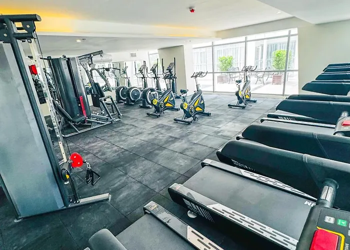Family 2br With View Near Airport, Of Dreams, Moa, And Okada Manila
